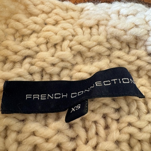 French Connection Wool cable knit sweater cream white XS - Picture 2 of 2